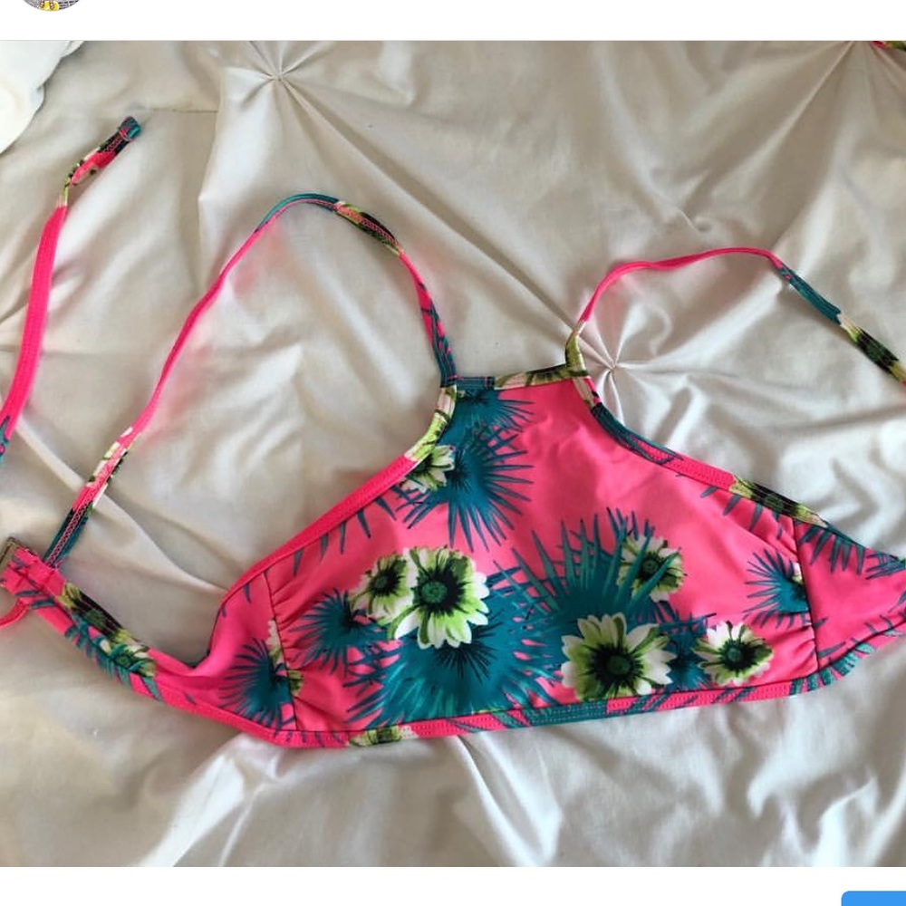 Target bikini top